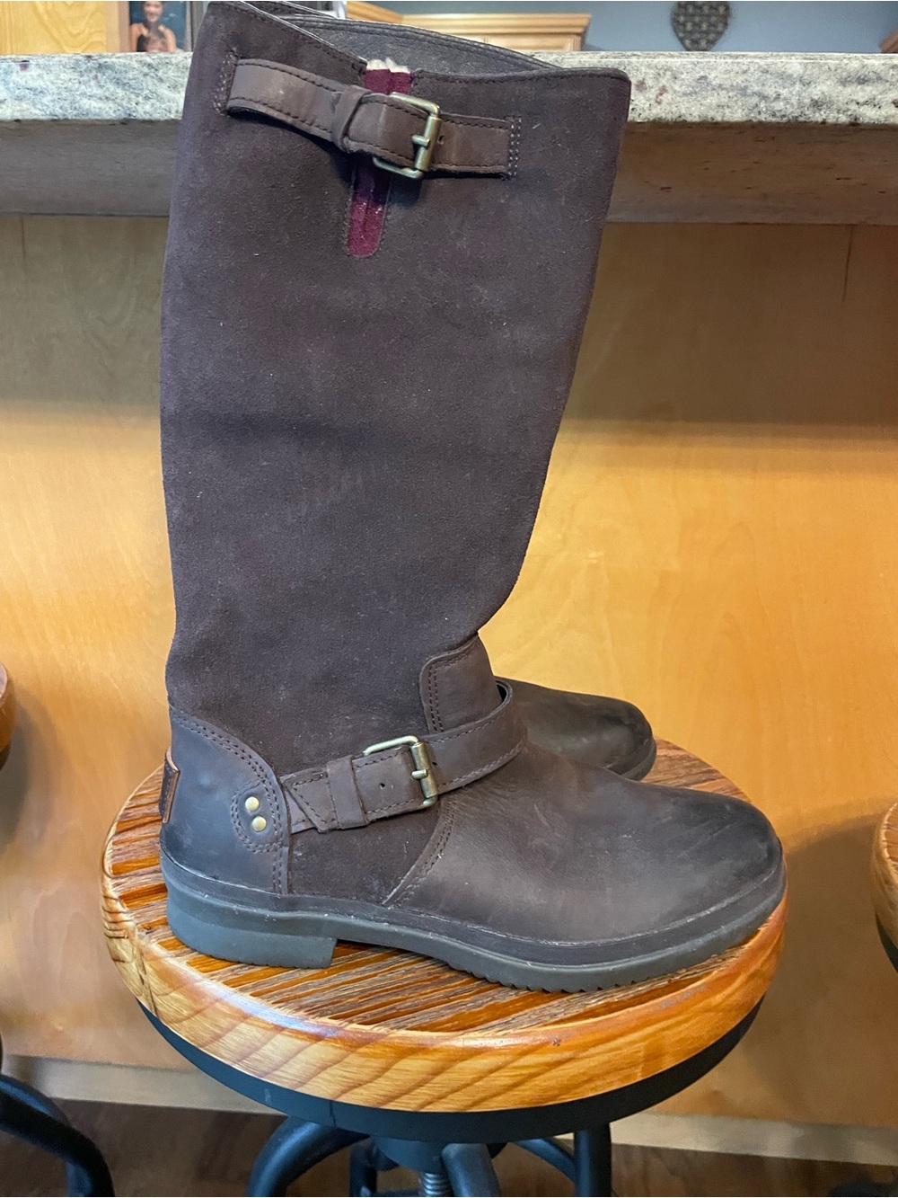 UGG Women's Thomsen Boots